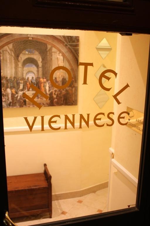 Hotel Viennese ローマ エクステリア 写真